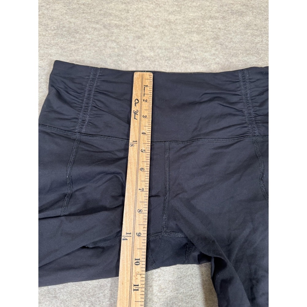 Lululemon Leggings Womens 6 Black Capri Ruched Zip Pocket Yoga Athletic Gym - Picture 13 of 15